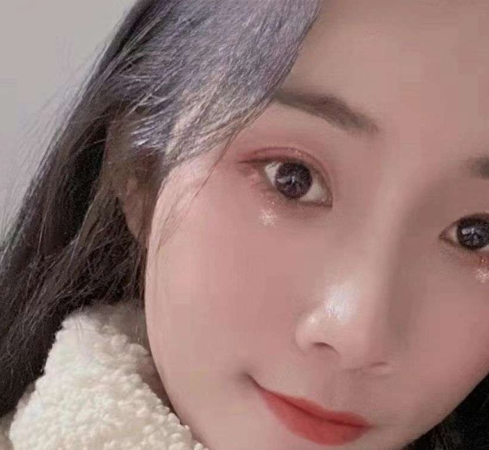 白嫩呆萌