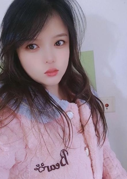 天心丰臀大胸服务少妇
