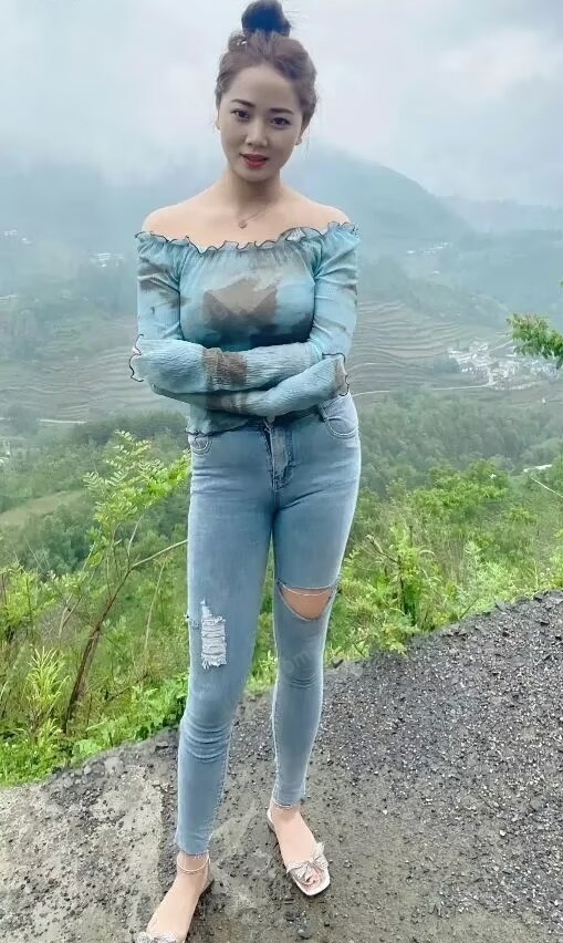 龙华大奶少妇