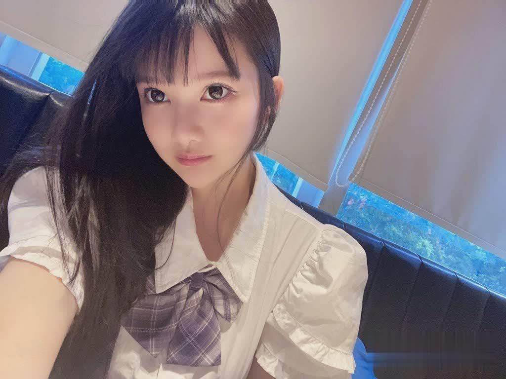 杭州大胸皮肤白的兼职小姐姐