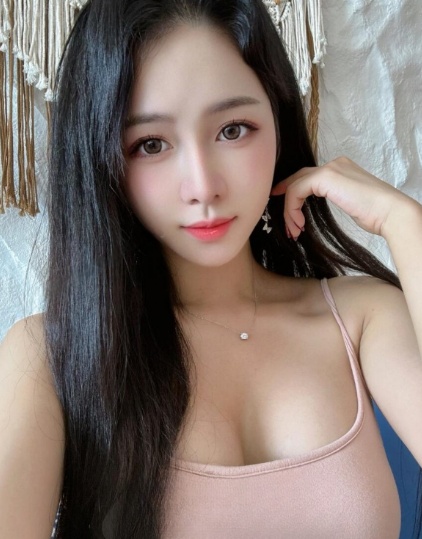 大奶御姐活好穴紧易高潮