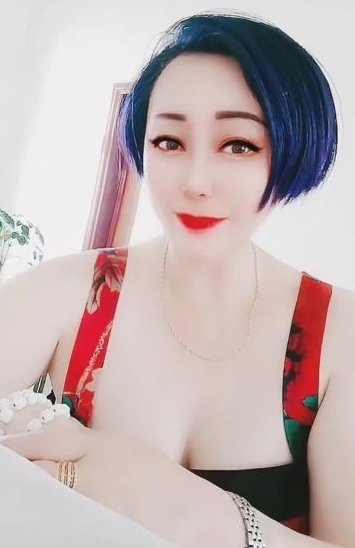 口活时间贼长的骚熟女