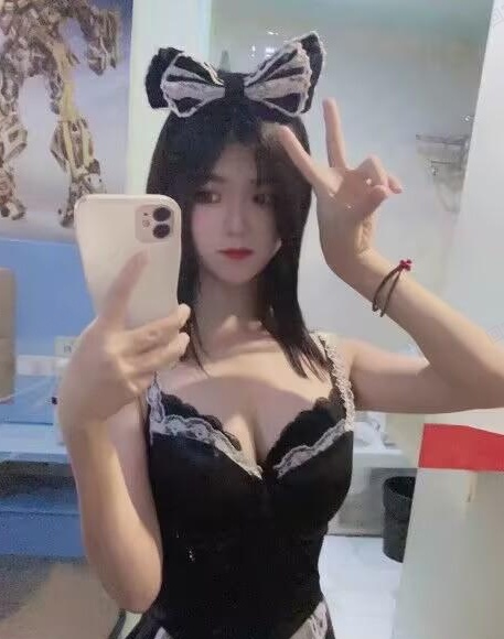 钱塘制服角色扮演小梅