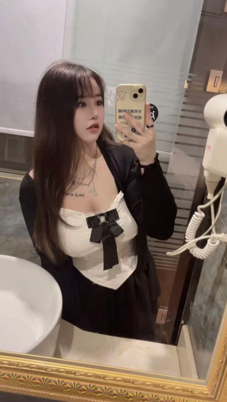 巨乳萝莉玖玖