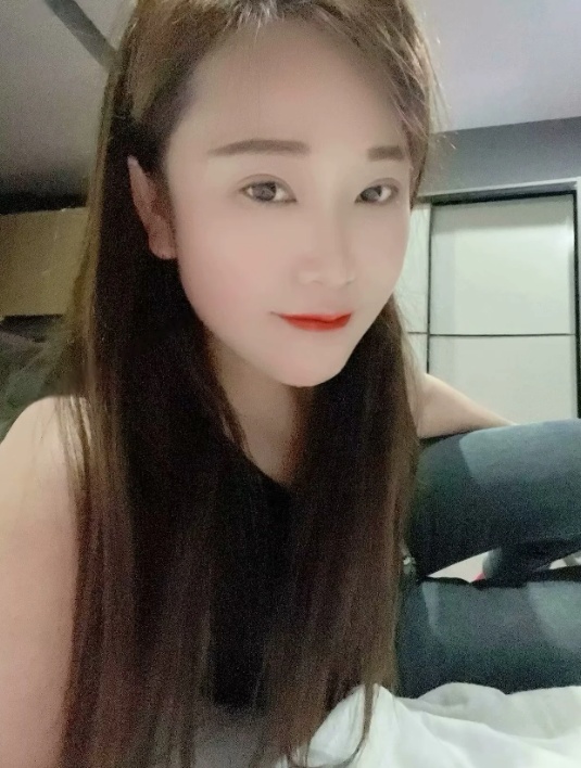 居家肉臀小骚货