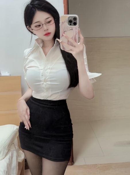 大胸服务控菲菲