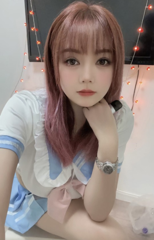 宝山爆乳可爱妹子