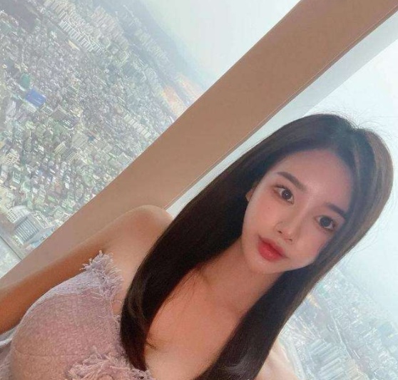 性感s腰翘臂妹妹