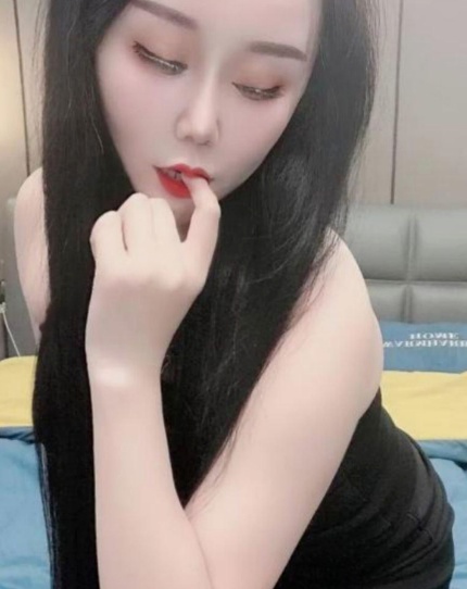 滨江区翘臀巨乳兼职美女
