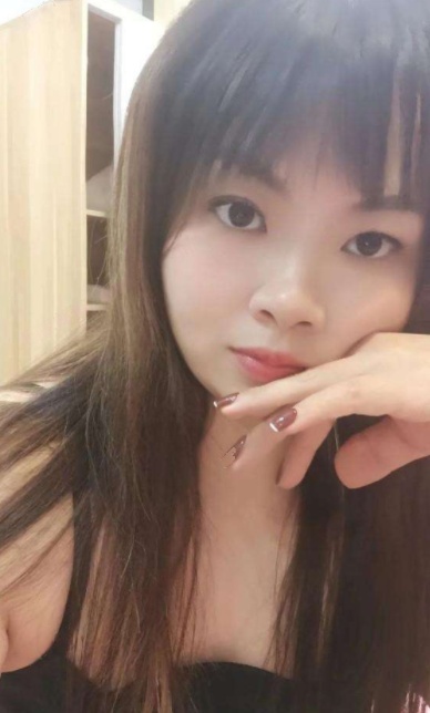 可舌吻小娜娜