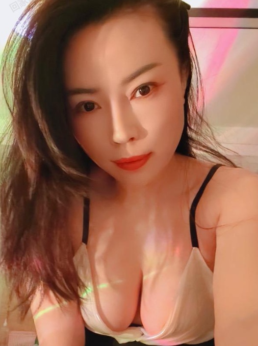 潮喷御姐小梦