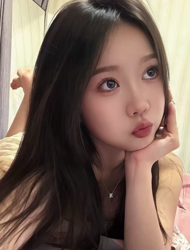 成都武侯潮喷水女