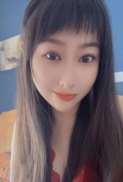风骚粉嫩妞