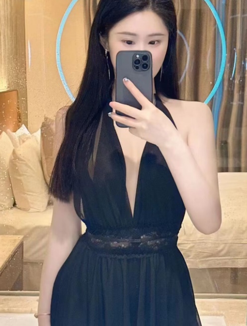 前凸后翘颜值梦梦