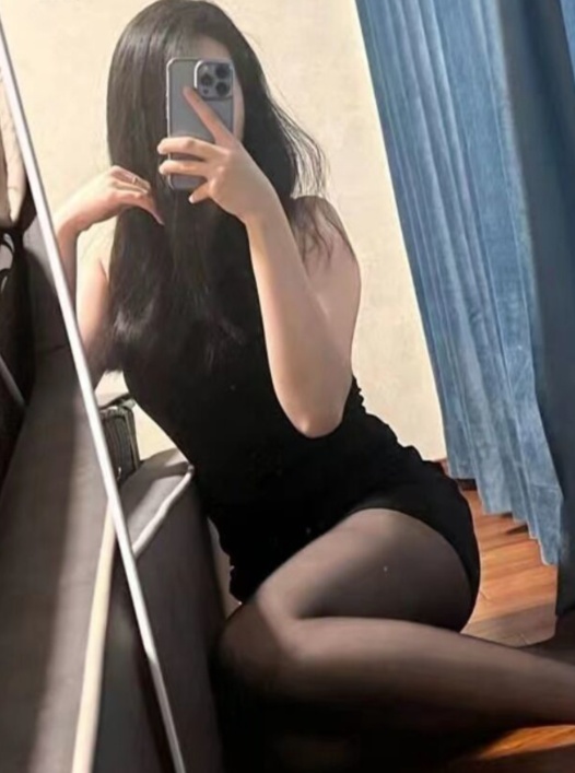 轻熟大胸御姐