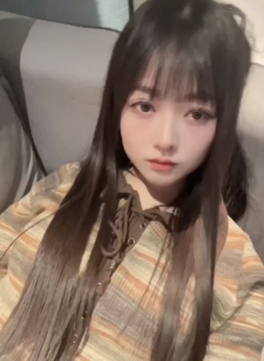 和平瘦小妹子