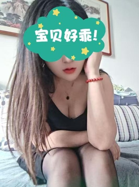 新城区体验不错的小少妇