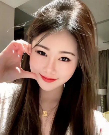 丰乳肥臀柳如烟