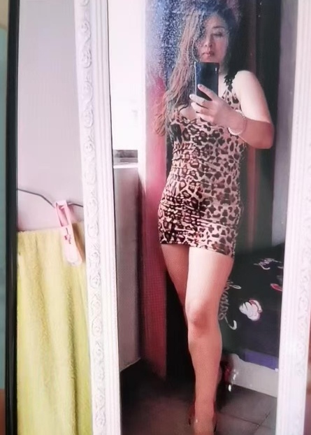 丰乳肥臀美艳少妇