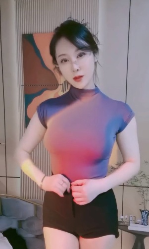 秦淮D奶少妇
