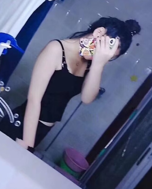 年轻学生