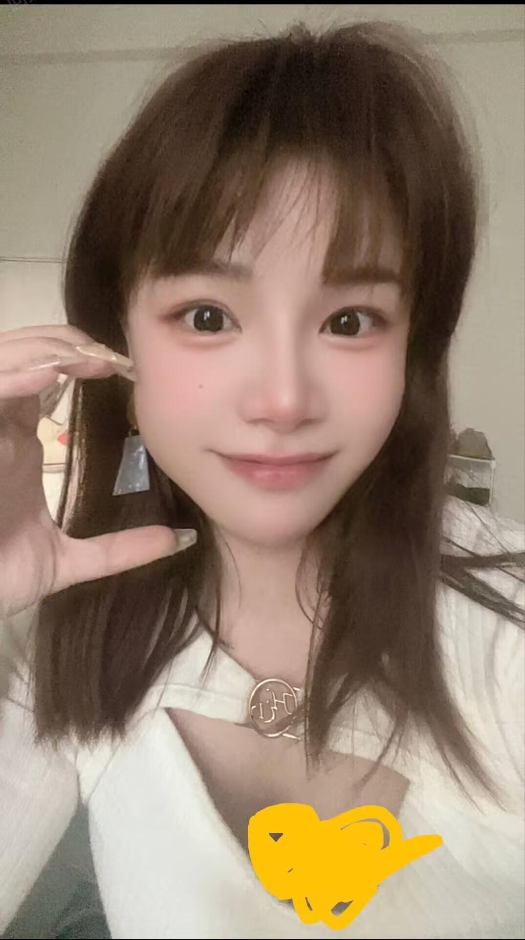 龙岗坂田小慧，温柔可爱.