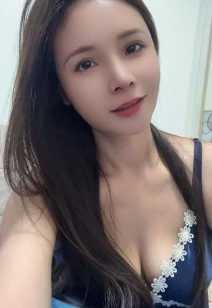 实惠泻火的兰兰