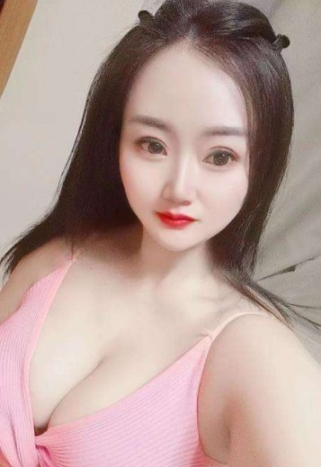大奶妹子清清