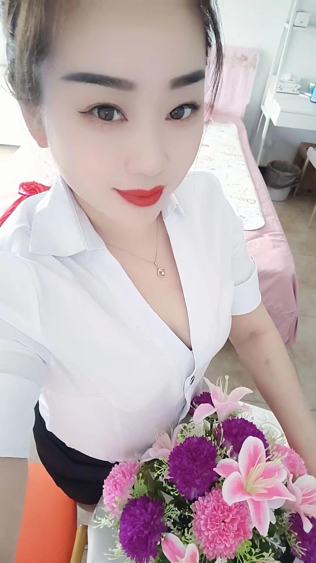兼职楼凤小活儿服务