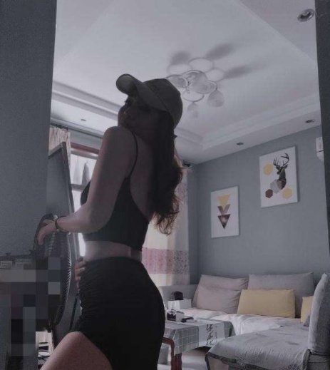个人美人鱼