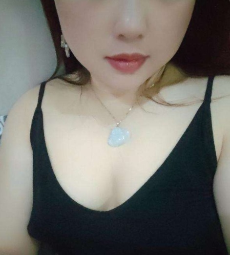 渝中熟女过年不休息
