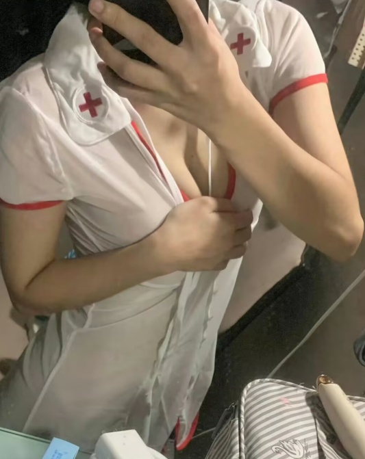 热情妩媚特别有女人味的骚逼