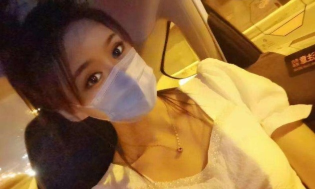 津南渌水道长腿妹妹
