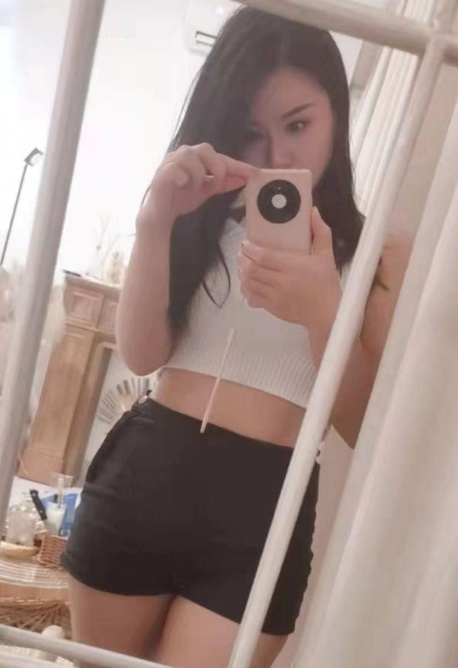 乌市大胸美女体验
