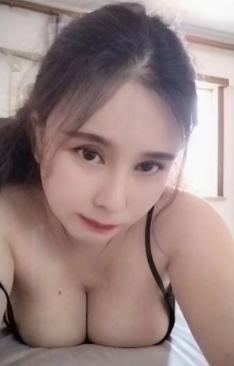 波霸莉莉老师