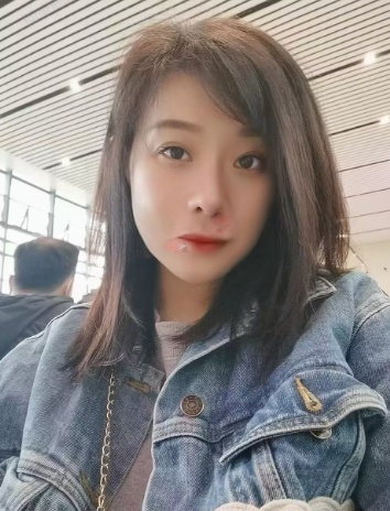 在西宁的川妹子