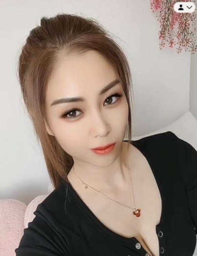 有点像刘涛的熟女御姐
