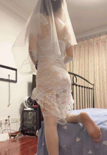 普陀骚逼服务系波霸