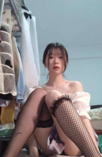 徐汇丝袜大长腿美女