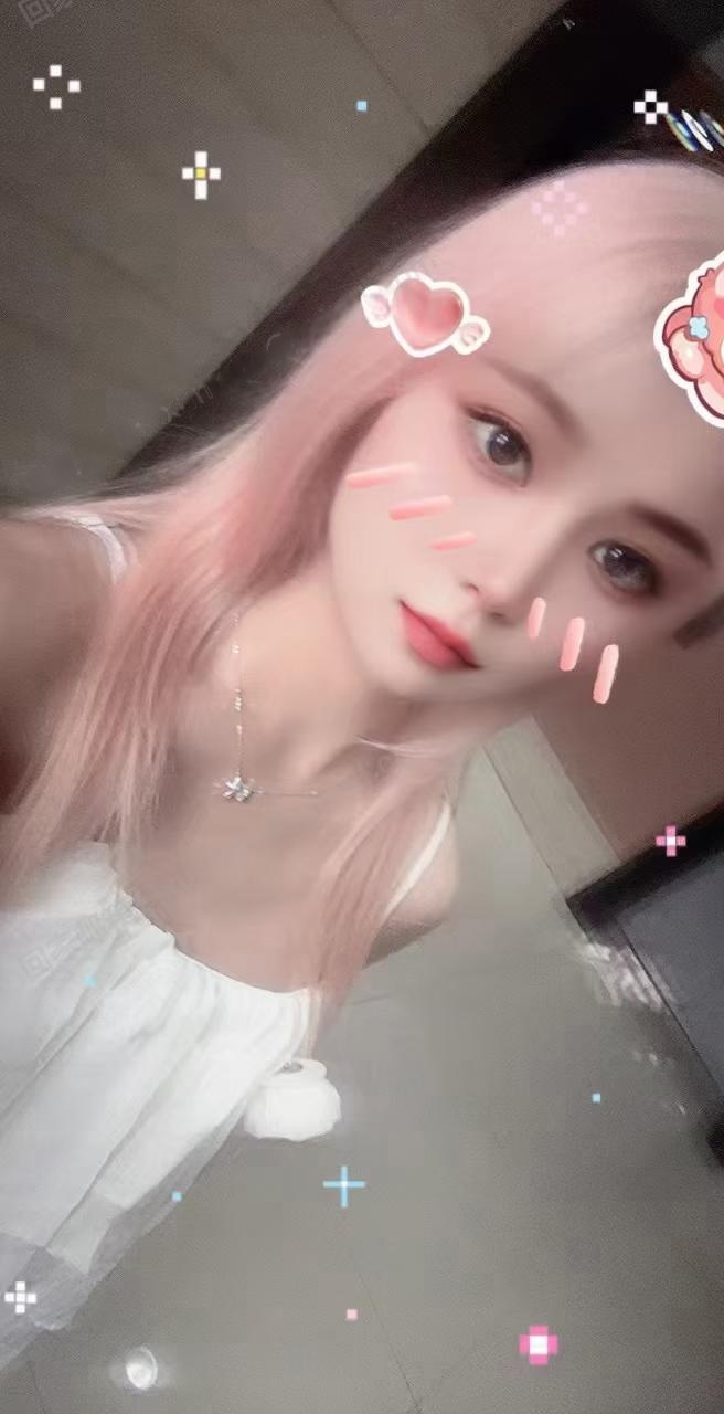 可爱短裤丝袜妹妹
