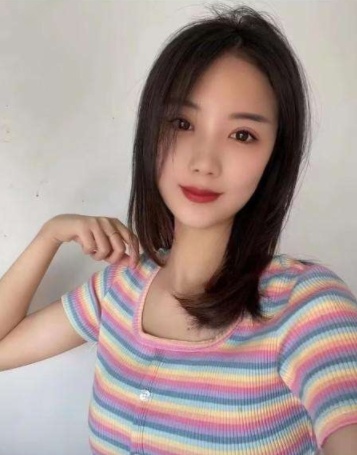 大兴白虎美女