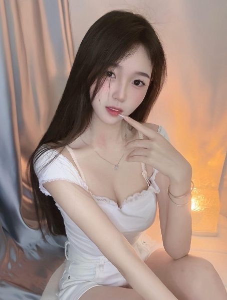 长腿丝袜性感妹