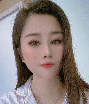 双飞骚货姐妹