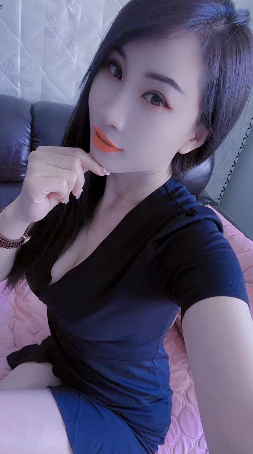 体验风骚沫沫完美身材