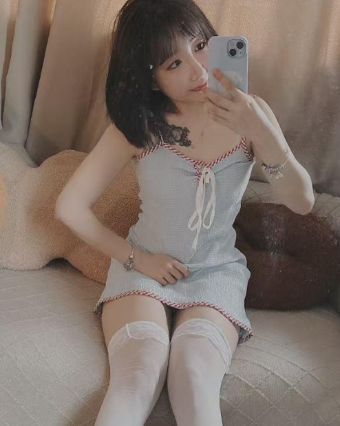 江宁小萝莉爱宝