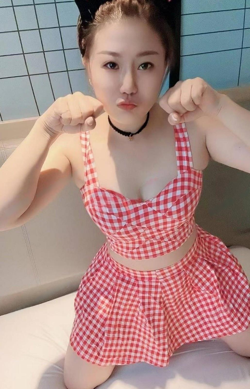 丰满少妇果果