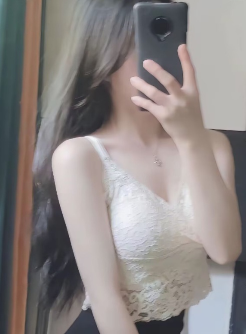 极品大奶性感骚嫩妹