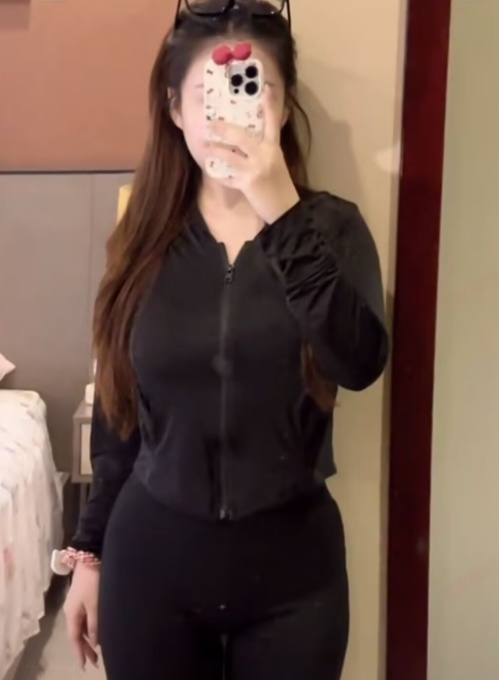 胸大服务还行的轻熟女