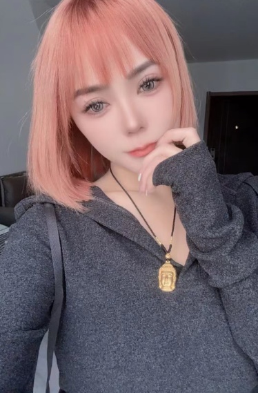 北郊思雯