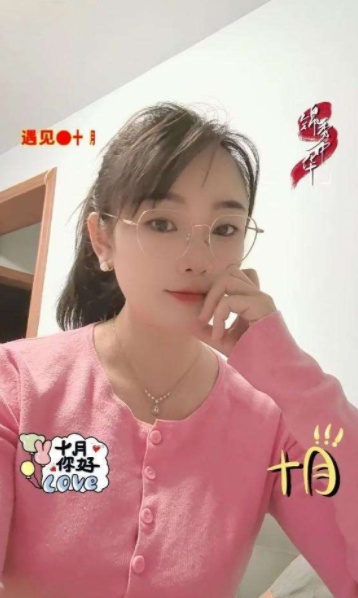 呼市 赛罕 性感小猫